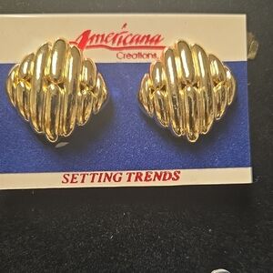 Americana Creations Gold Clip-On Earrings